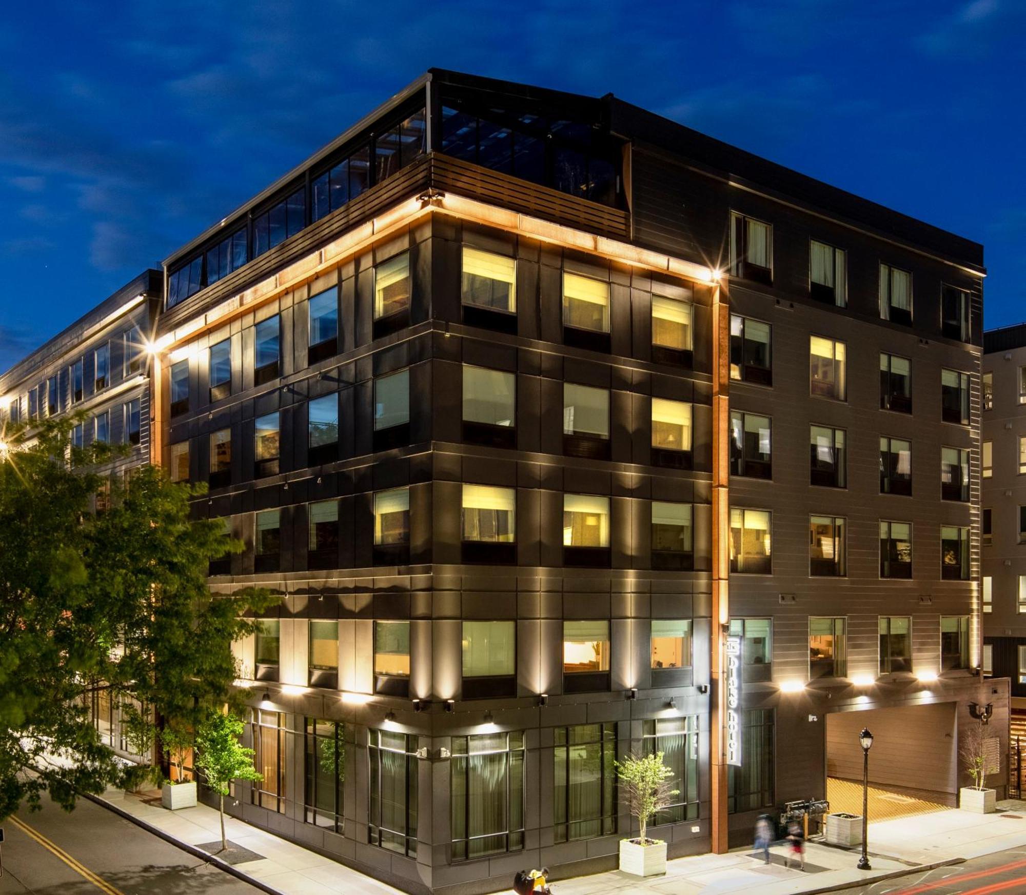 The Blake Hotel New Haven Exterior photo